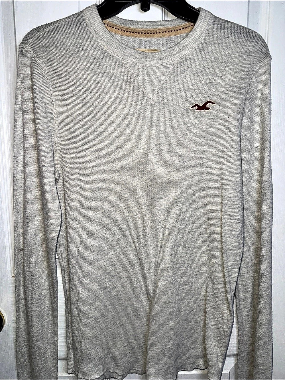 Hollister Long Sleeve Tee Gray Size Medium